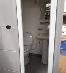 camping-toilet-in-pakistan
